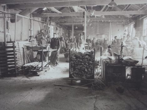 wood-floor-showroom 120